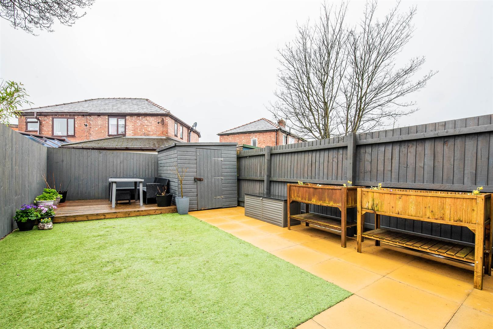 2 bed property in Twickenham Place, Chorley